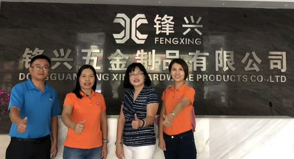 广有五金合页刻苦勤奋,积极向上,努力制造东莞合页,东莞铰链